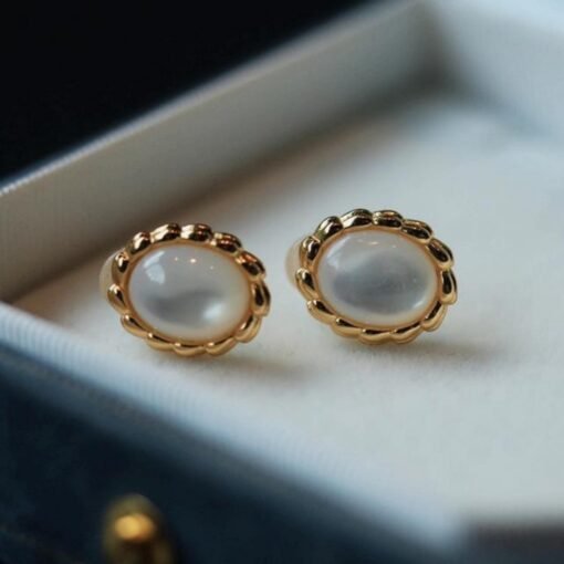 Natural white mother-of-pearl stud Earrings/Sterling 925Silver 18KGold-Plated vintage stud/Customize gift box/anniversary/retro French style - Image 5
