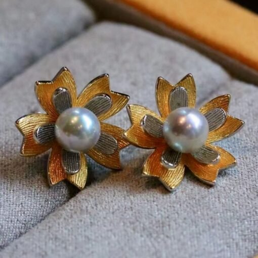 Natural Akoya Pearl stud Earrings Silver|Pedal pearl stud earring|Handmade floral pearl stud|Unique art deco pearl studs|Vintage pearl stud