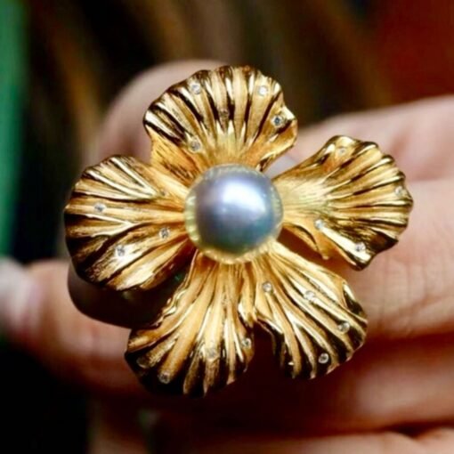 Unique silver brooch with pearl for women/Vintage petal brooch silver|Floral silver brooch|Art deco brooch antiqueHandmade Pearl pin women - Image 2
