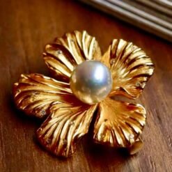 Unique silver brooch with pearl for women/Vintage petal brooch silver|Floral silver brooch|Art deco brooch antiqueHandmade Pearl pin women
