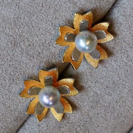 Natural Akoya Pearl stud Earrings Silver|Pedal pearl stud earring|Handmade floral pearl stud|Unique art deco pearl studs|Vintage pearl stud - Image 2