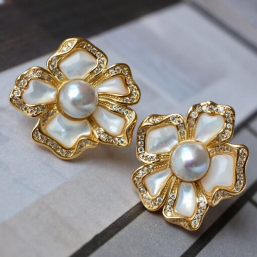 Natural Pearl stud Earrings Silver|Pedal pearl stud earring|handmade Pearl stud Earrings|Statement art deco Pearl Earrings|floral pearl stud