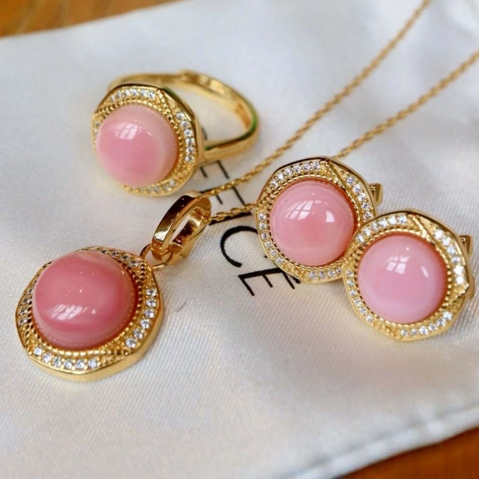 Natural Pink Queen Conch Shell Jewelry set|Pink Sea Shell Stud Earrings|Untreated Pink Gemstone Pendant|Handmade Vintage Jewelry Set women - Image 8