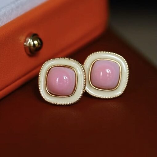 Natural Pink Queen Conch Shell stud earring gold plated silver|Statement Pink Gemstone Jewelry|Unique Bezel Earring|Vintage Earring Women - Image 2