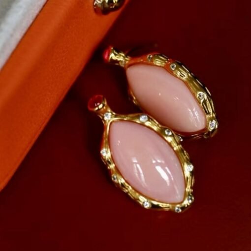 Natural Pink Queen Conch Shell stud earring gold plated silver|Statement Pink Gemstone Jewelry|Unique Earring For Her|Vintage Stud Earring - Image 4