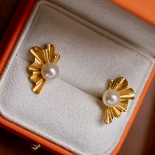 Vintage Petal pearl stud earrings gold plated silver|Real Pearl Studs Earrings gold|Antique Floral Pearl Earrings|Handmade Gemstone Earrings
