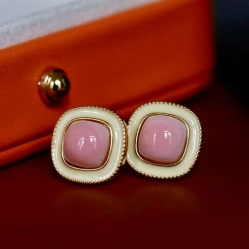 Natural Pink Queen Conch Shell stud earring gold plated silver|Statement Pink Gemstone Jewelry|Unique Bezel Earring|Vintage Earring Women - Image 7