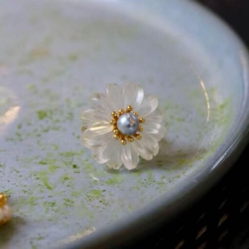 Genuine White Quartz with Seawater Pearl Ring/Unique Art Decp Quartz Pearl ringPetal Flower Quartz ring SilverAdjustable Pearl ring Women - Image 5