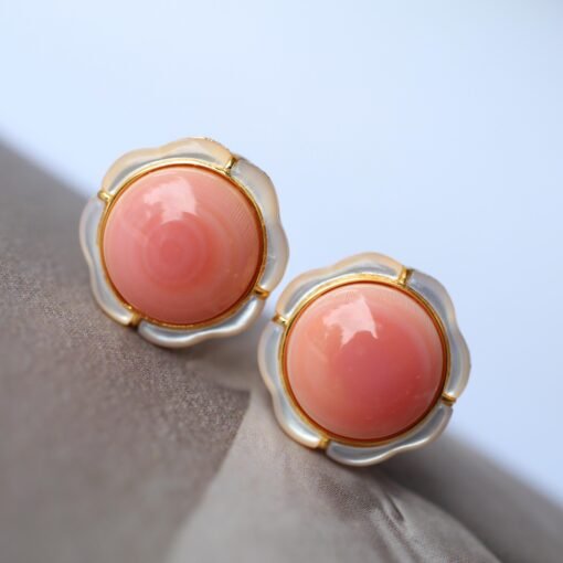 Natural pink Conch Pink Shell Earrings|Pink Sea Shell Stud Earrings|Untreated pink gemstone Cabochon Earrings|Pink Queen Conch Shell Earring - Image 7