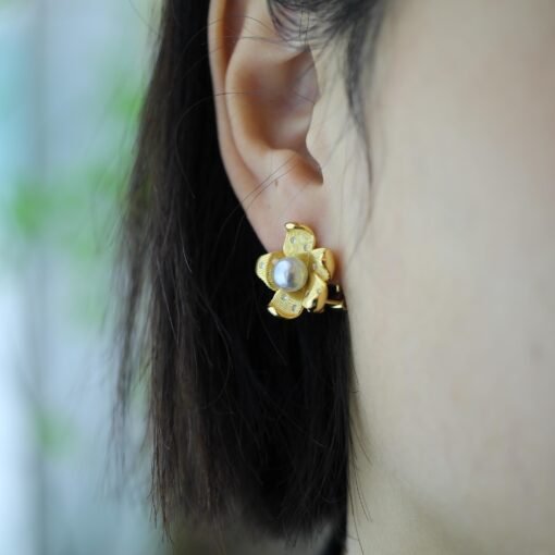 Natural Seawater Pearl Studs Earrings Gold Plated s925 Silver|Floral Pearl Stud|Dainty Petal Pearl Studs Earrings|6mm pearlUnique pearl stud - Image 8