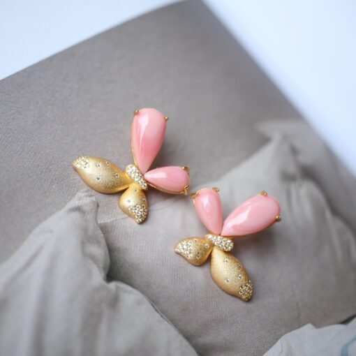 Unique Butterfly Pink Queen Conch Shell Earrings|Pink Sea Shell Stud Earrings sliver|Untreated Pink Gemstone Earrings|Handmade earring women - Image 2