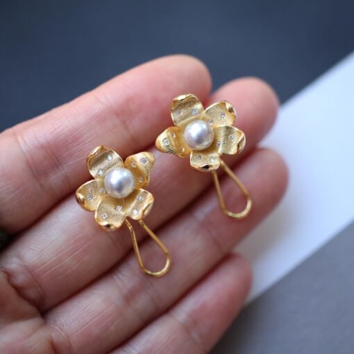 Natural Seawater Pearl Studs Earrings Gold Plated s925 Silver|Floral Pearl Stud|Dainty Petal Pearl Studs Earrings|6mm pearlUnique pearl stud - Image 3