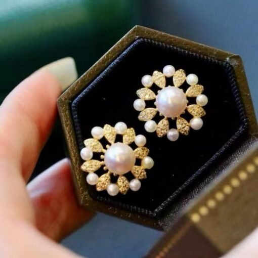 Natural pedal Pearl stud Earrings silver|modern floral Pearl stud|handmade Pearl Earrings|art deco Pearl Earrings|Statement pearl earrings - Image 3