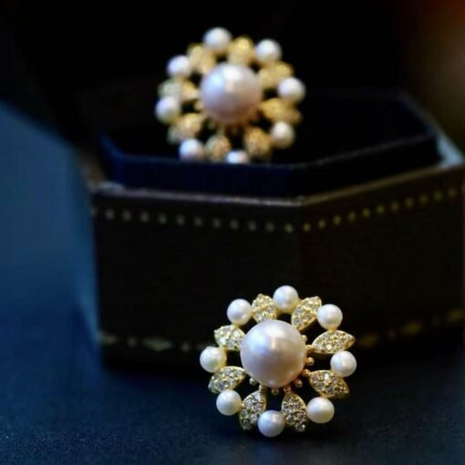 Natural pedal Pearl stud Earrings silver|modern floral Pearl stud|handmade Pearl Earrings|art deco Pearl Earrings|Statement pearl earrings - Image 6