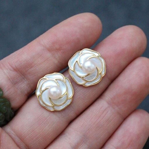 Petal Pearl studs Earring s923 silver|Unique floral pearl Earrings|Statement Pearl earring|Modern art deco stud|June Birthstone gift for her - Image 3